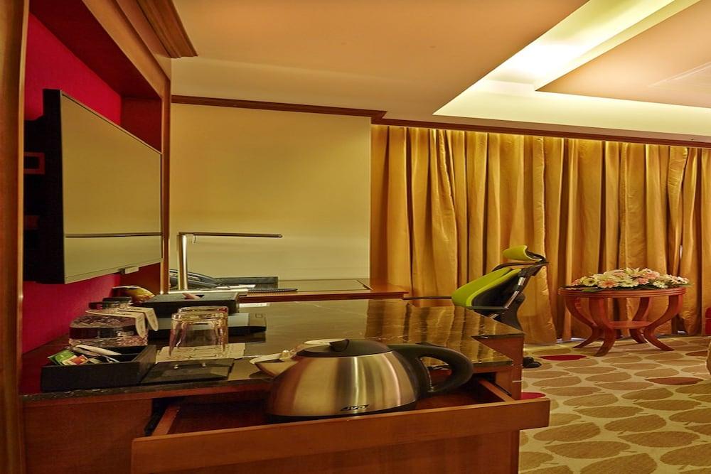 Six Seasons Hotel Ντάκα Εξωτερικό φωτογραφία